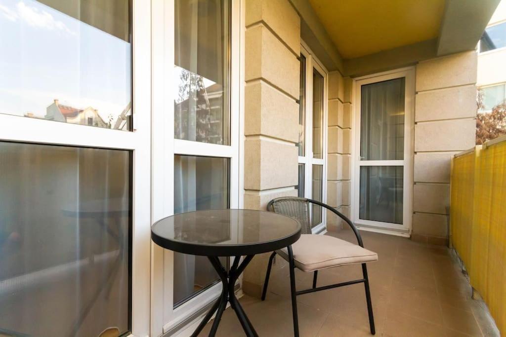 Gozsdu White Raven 3 - Terrace And Free Underground Parking Budapeste Exterior foto